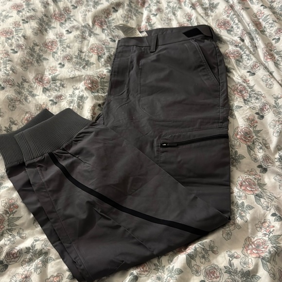 Unique Under Armour Snow Pants - Picture 1 of 4